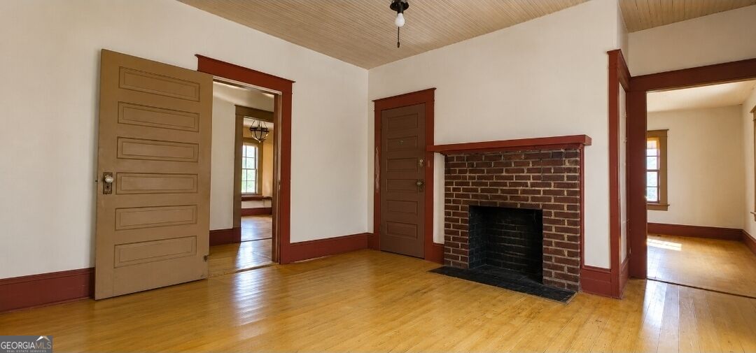 815 S Center Street Property Photo 14