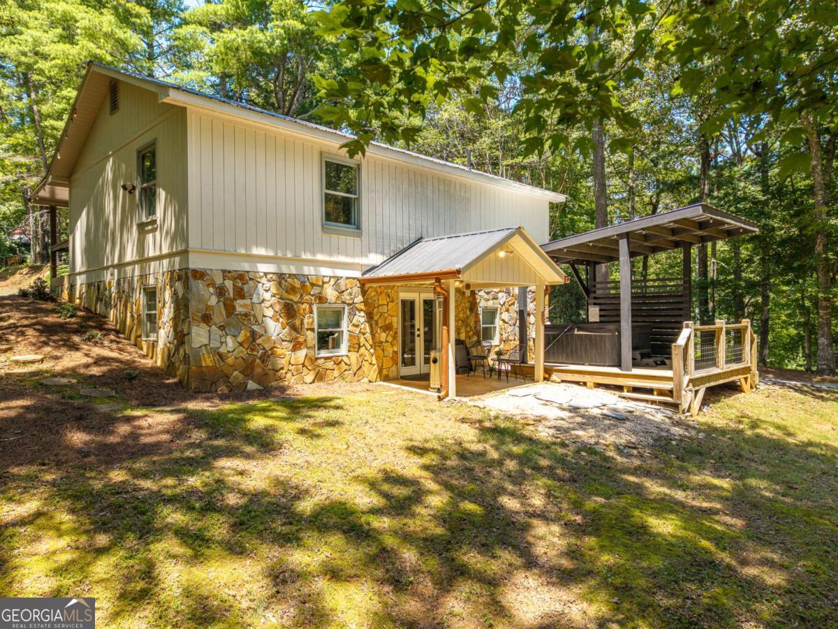 115 Doe Run Property Photo 31