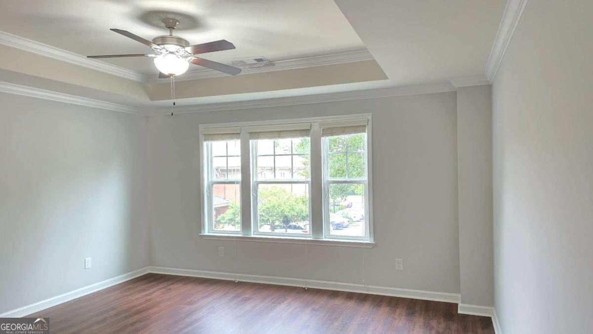 2339 Village Grove Drive Property Photo 24