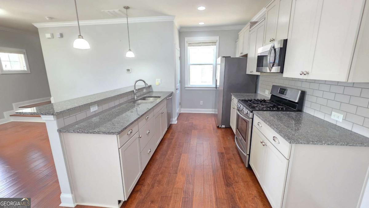 2339 Village Grove Drive Property Photo 47
