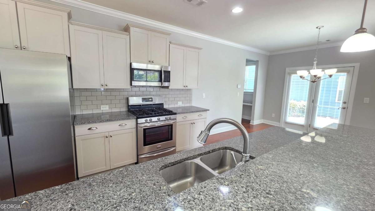 2339 Village Grove Drive Property Photo 52