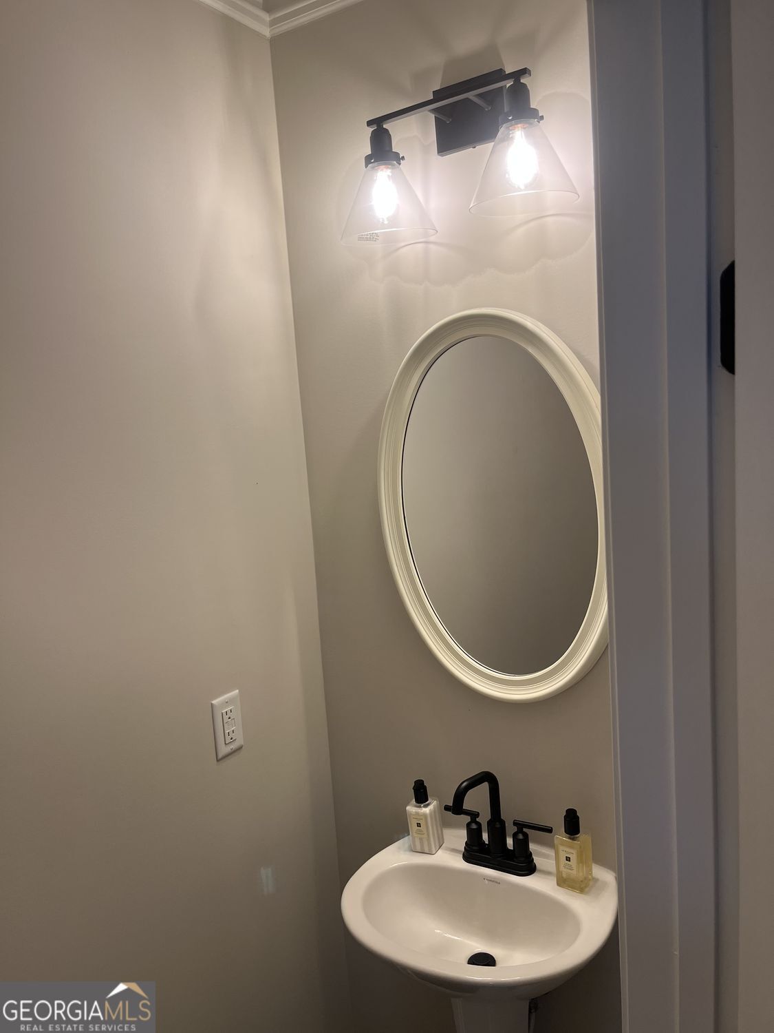 2956 Edgemont Lane Sw Property Photo 10