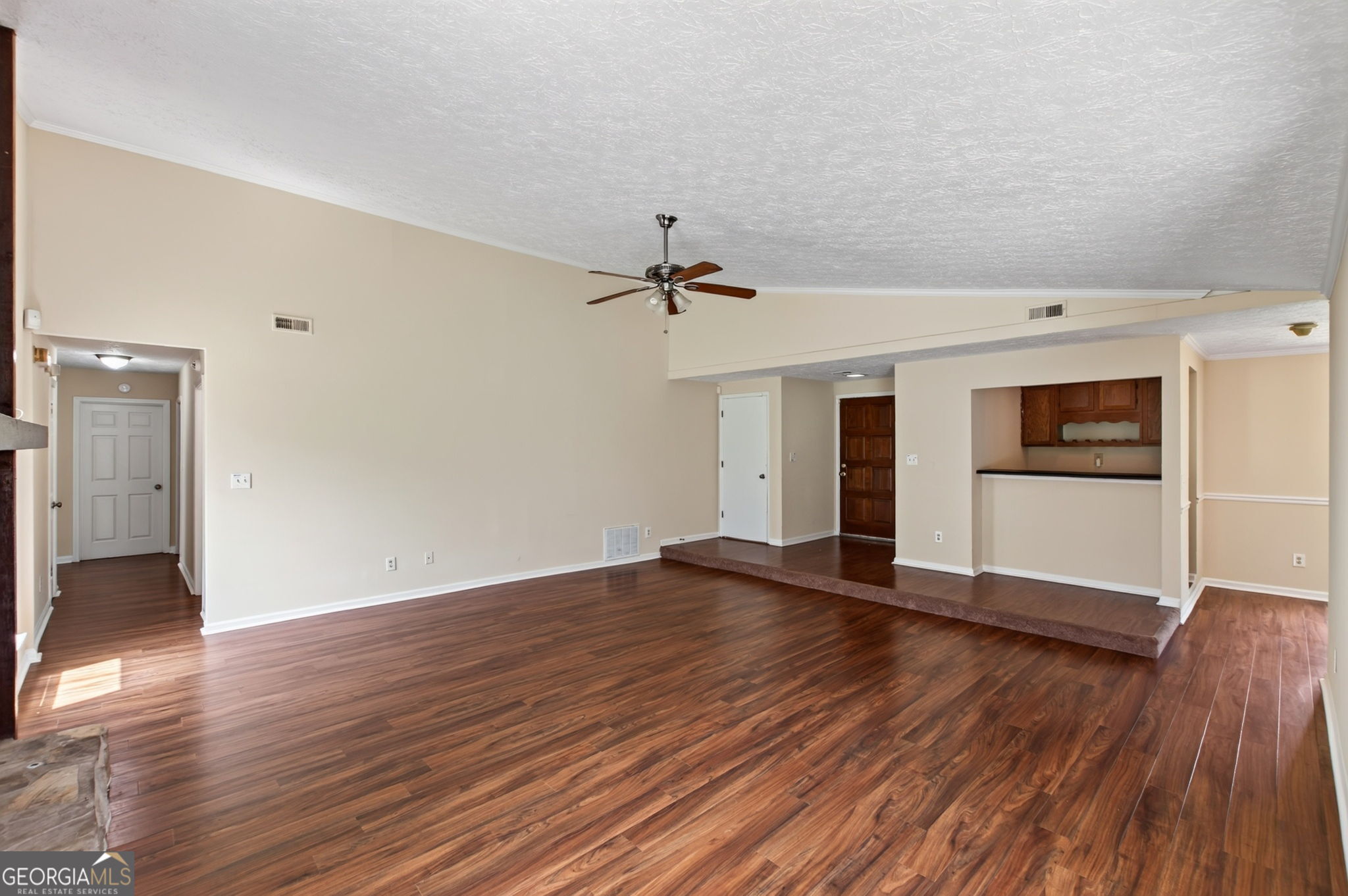 228 Avalon Way Property Photo 11