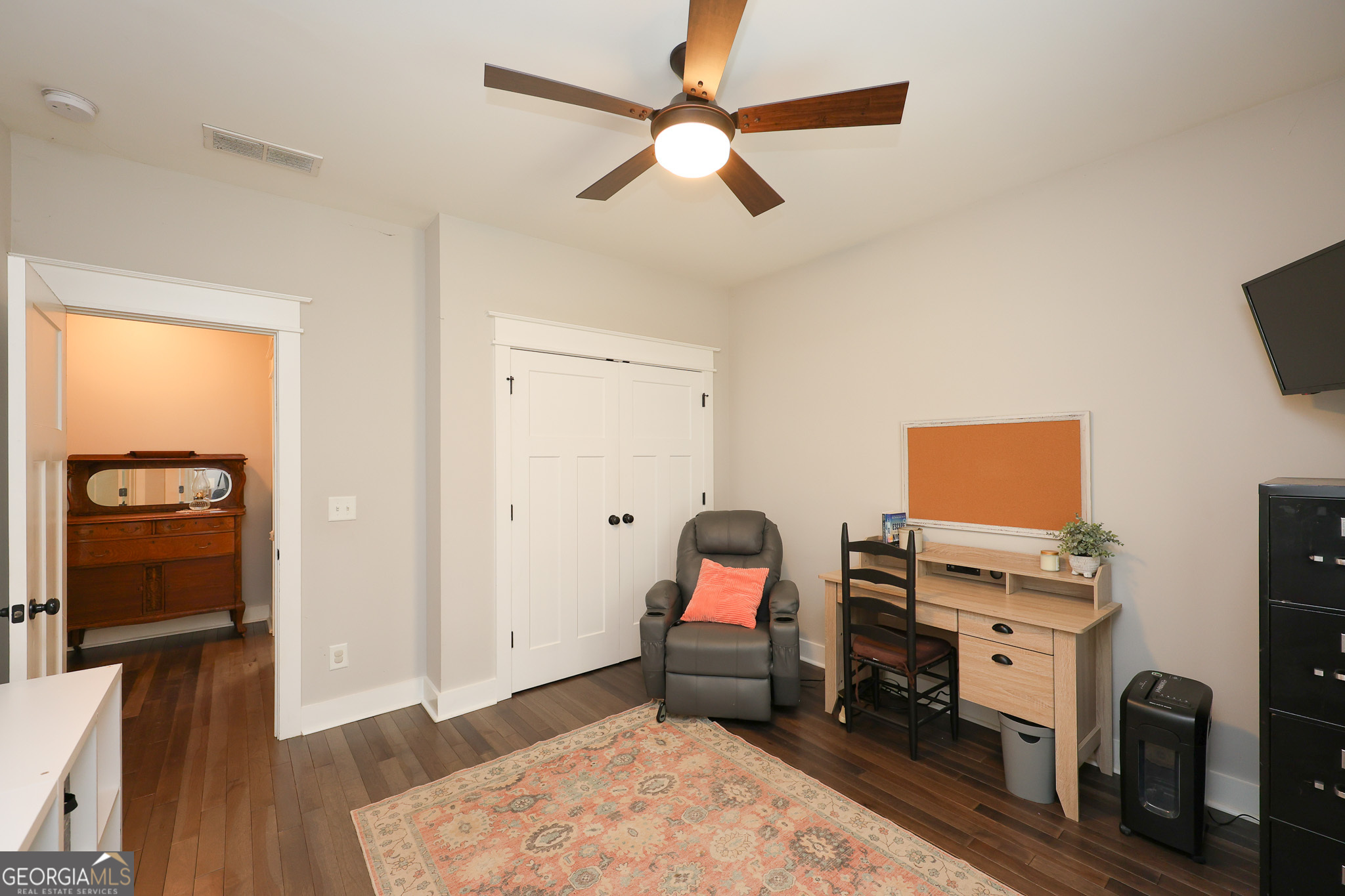 2033 Lakeview Parkway Property Photo 45