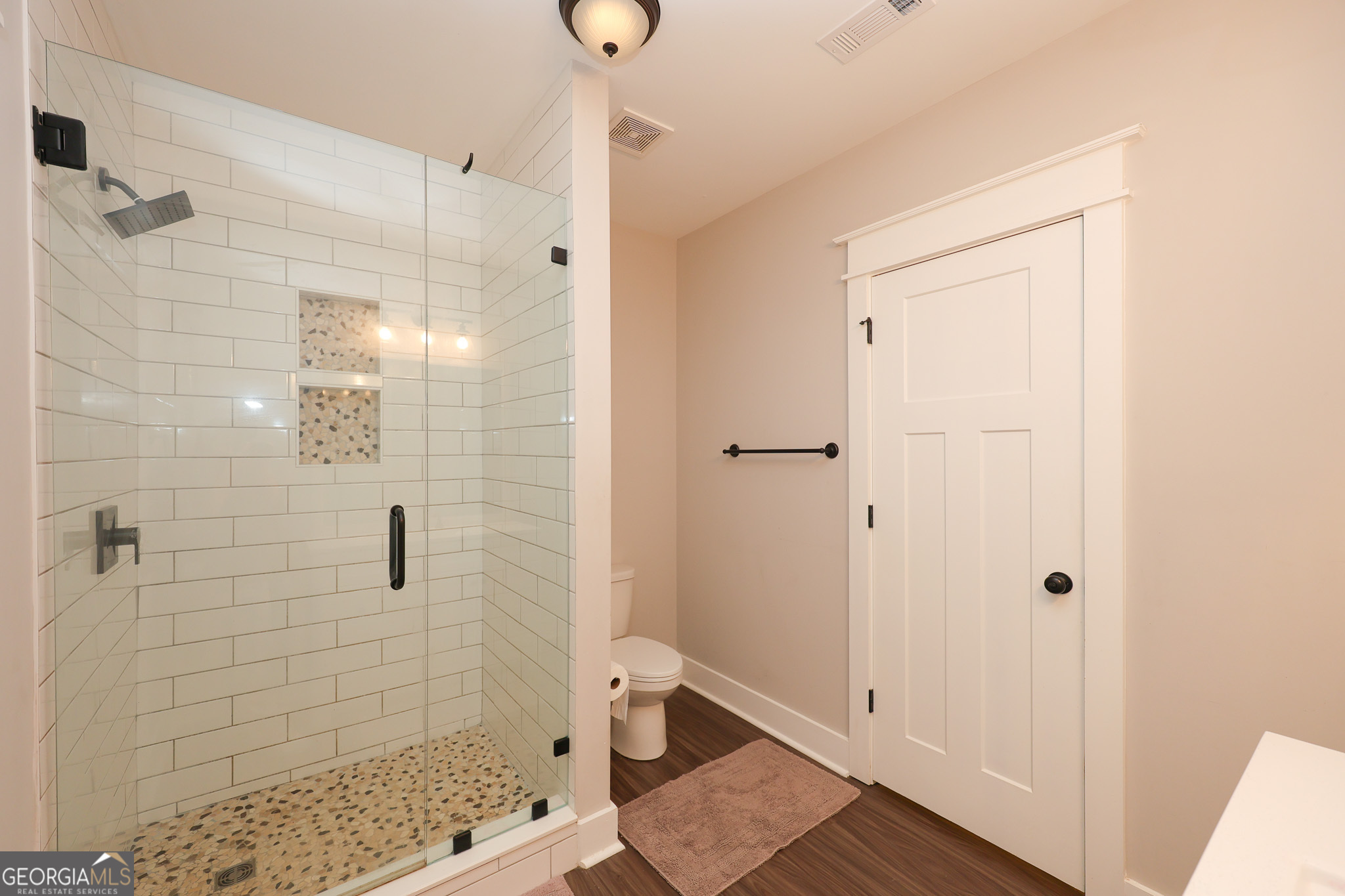 2033 Lakeview Parkway Property Photo 67
