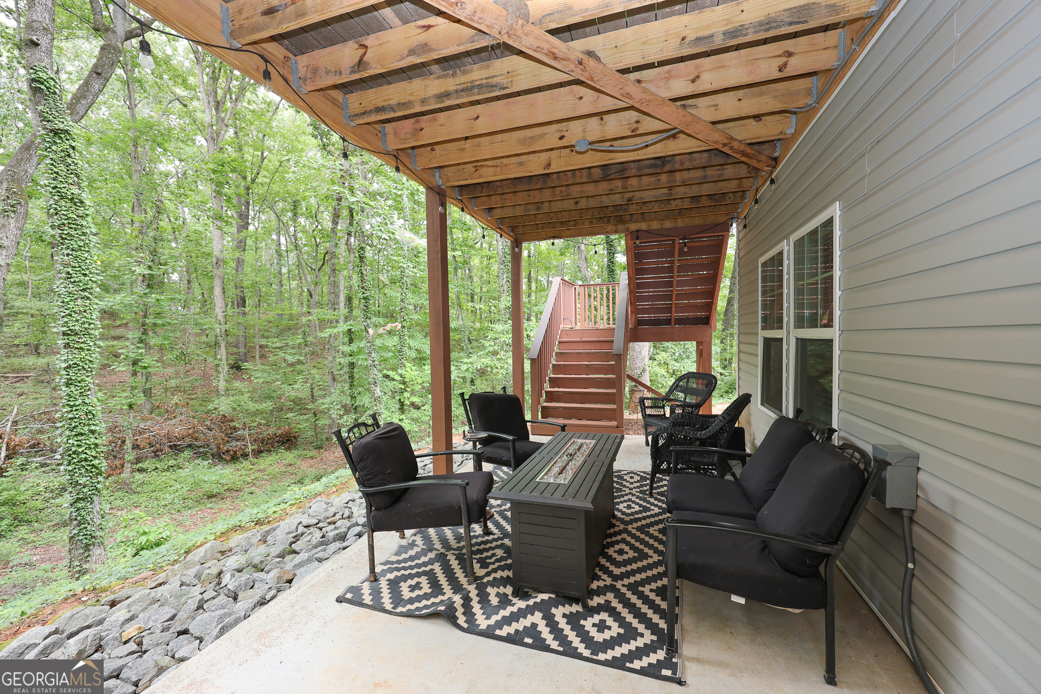 2033 Lakeview Parkway Property Photo 76