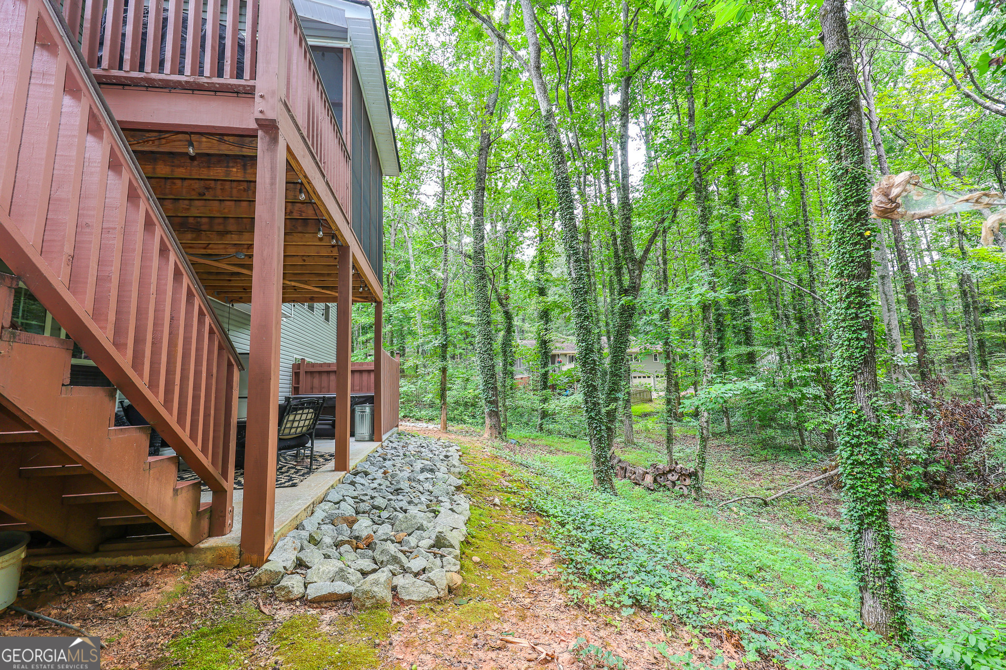2033 Lakeview Parkway Property Photo 91