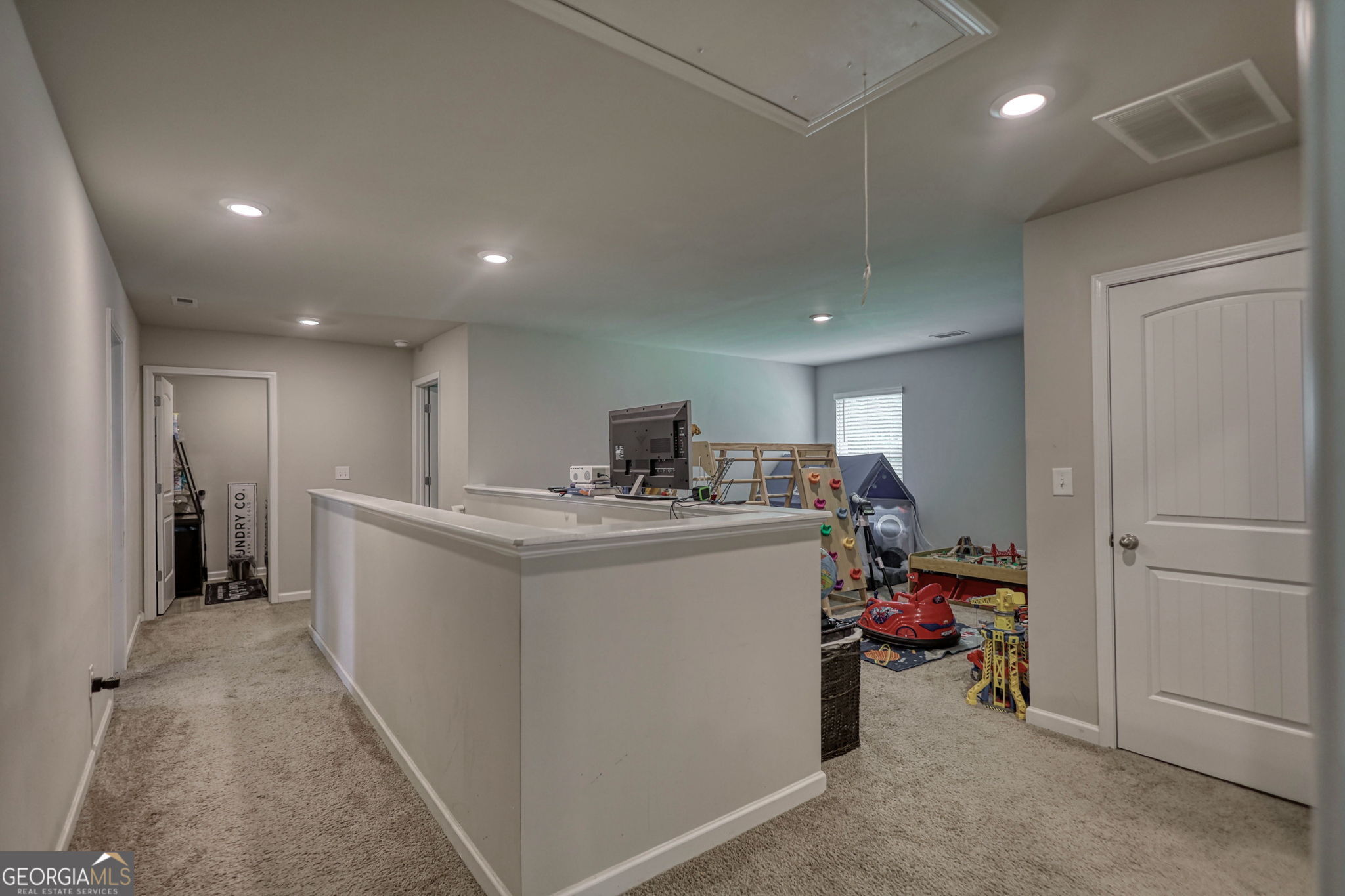 95 Bridgemill Drive Property Photo 19
