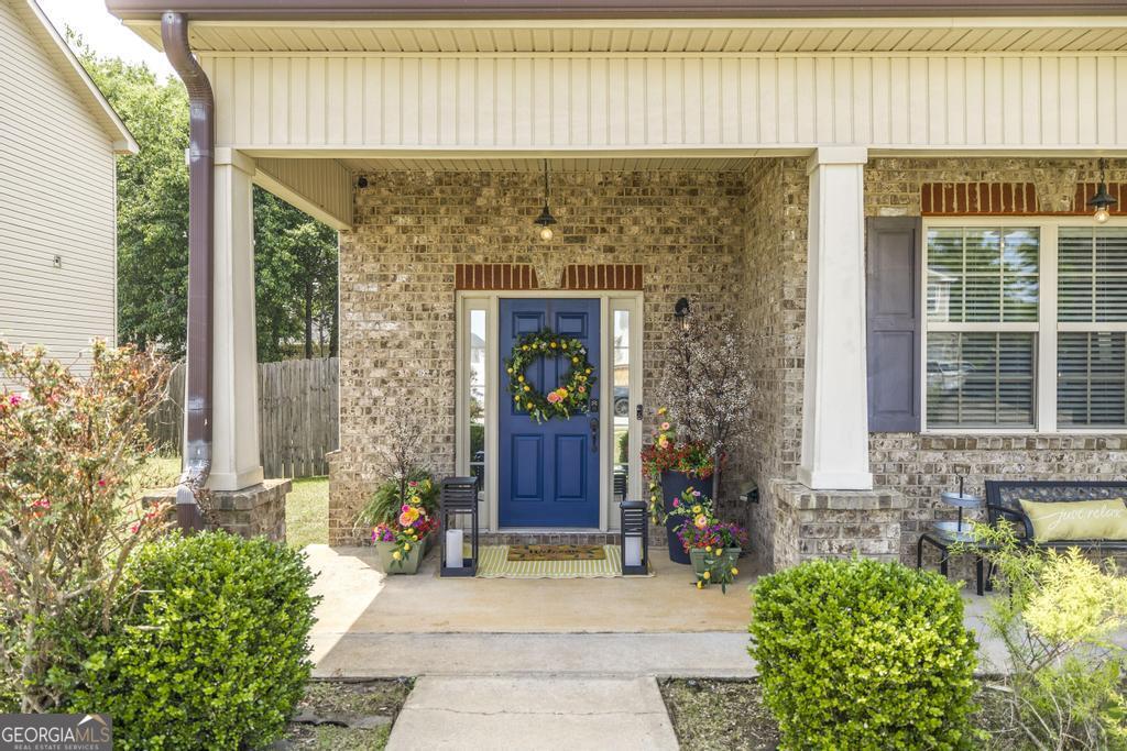 315 Deven Court Property Photo 2