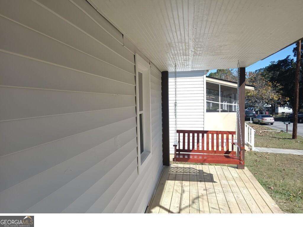 1195 Lawton Drive Property Photo 5