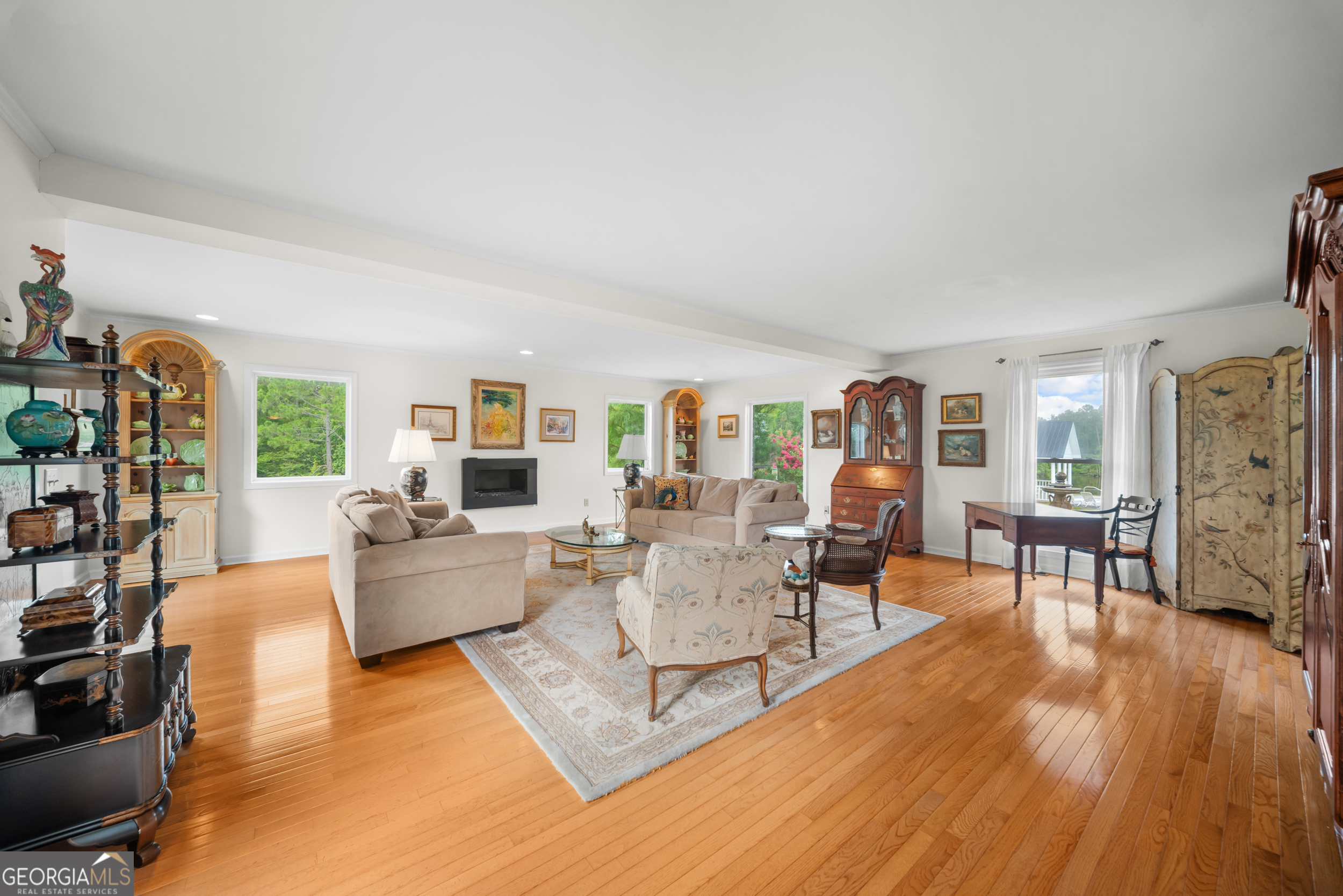 63 Lewis Circle Property Photo 7