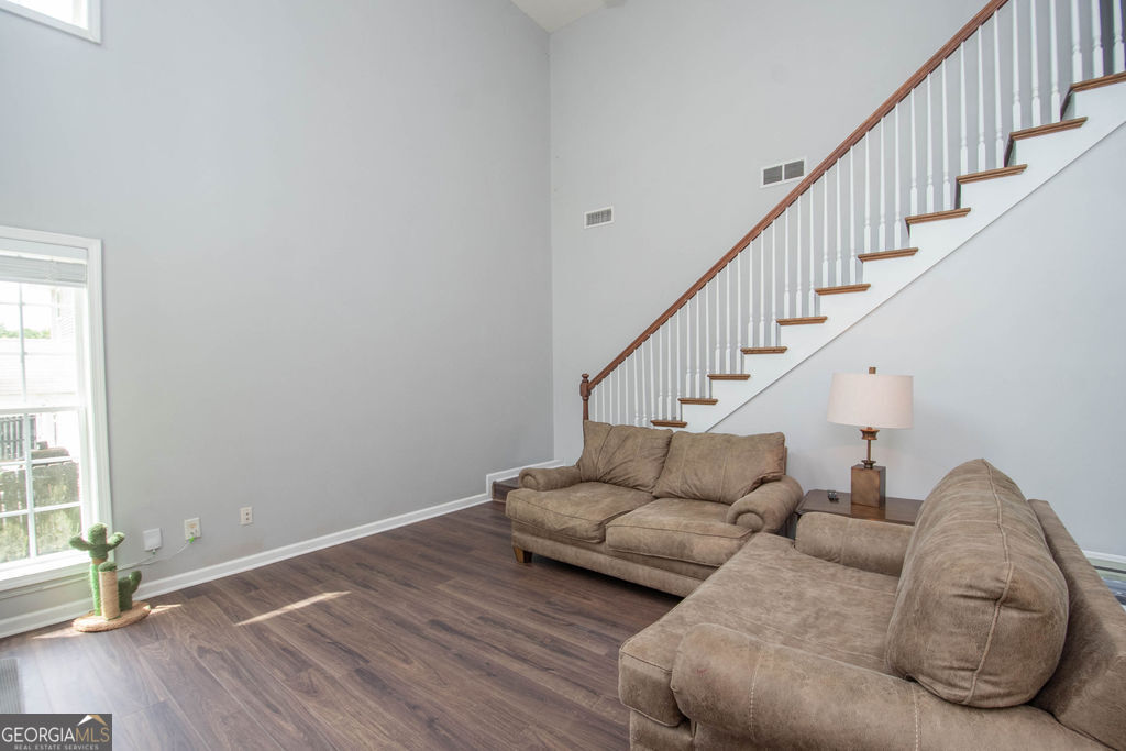 83 Margaret Way Property Photo 11