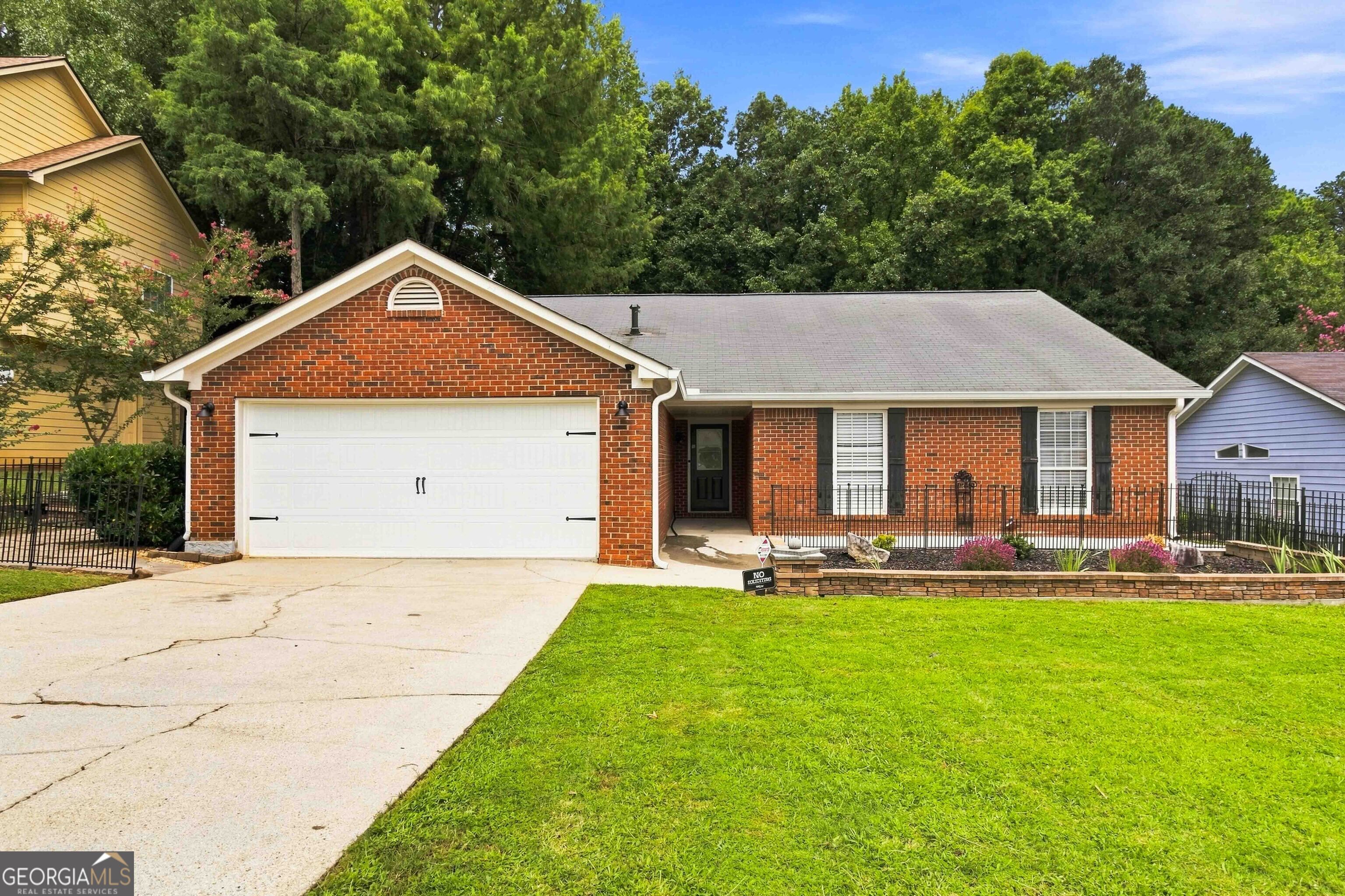 2320 Bankston Circle