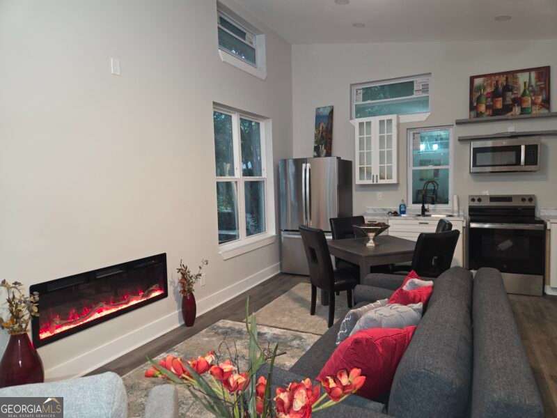 5634 Simpson Avenue Property Photo 2