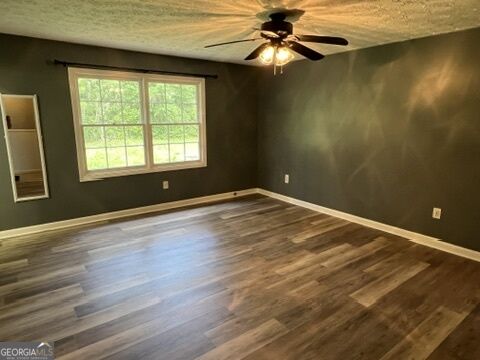 510 S May Street Property Photo 5