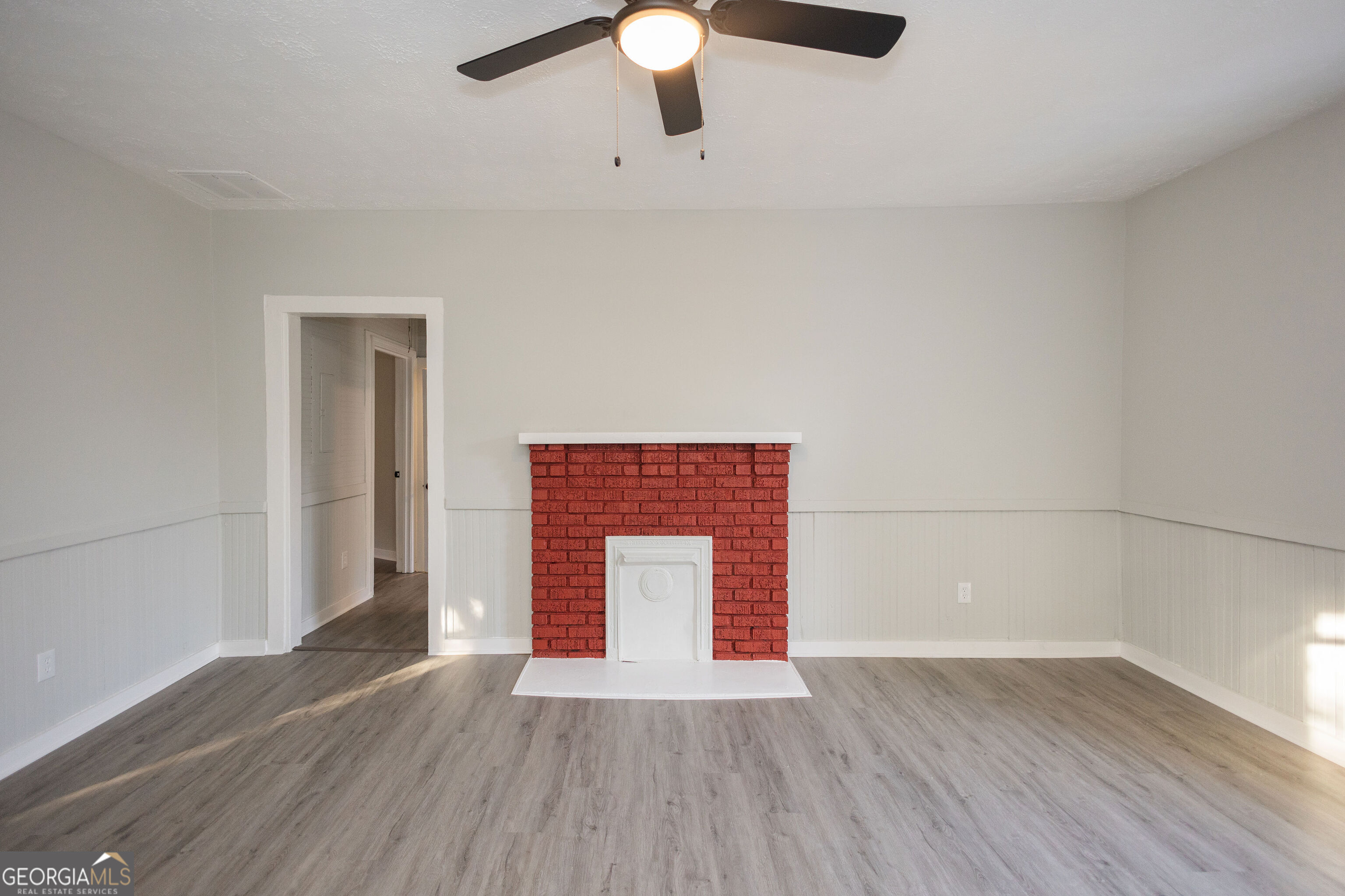 728 Williams Street Property Photo 6