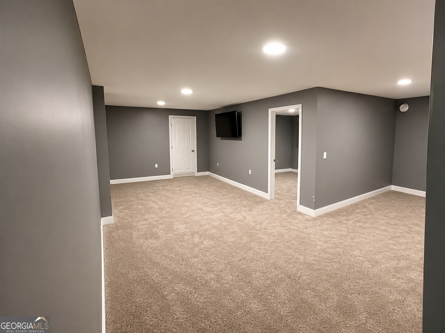 7699 Baron Road Property Photo 10