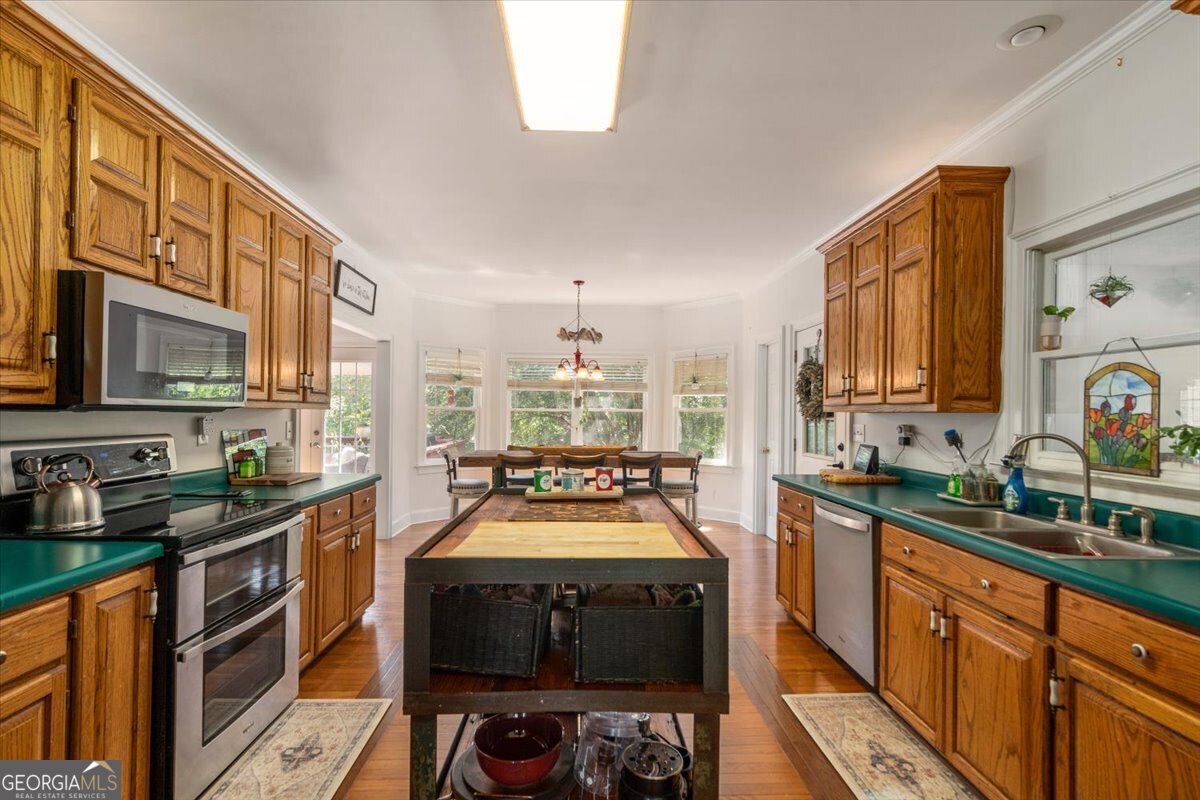 2221 Brush Creek Drive Property Photo 17