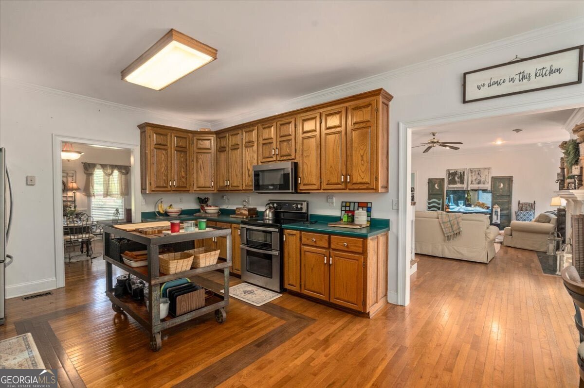 2221 Brush Creek Drive Property Photo 20