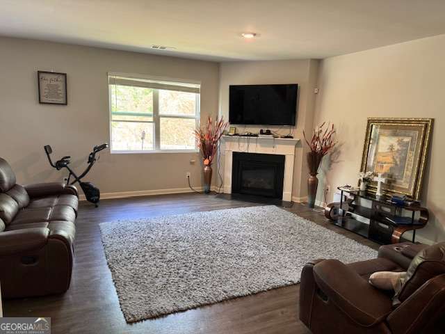 3604 Wartrace Drive Property Photo 4