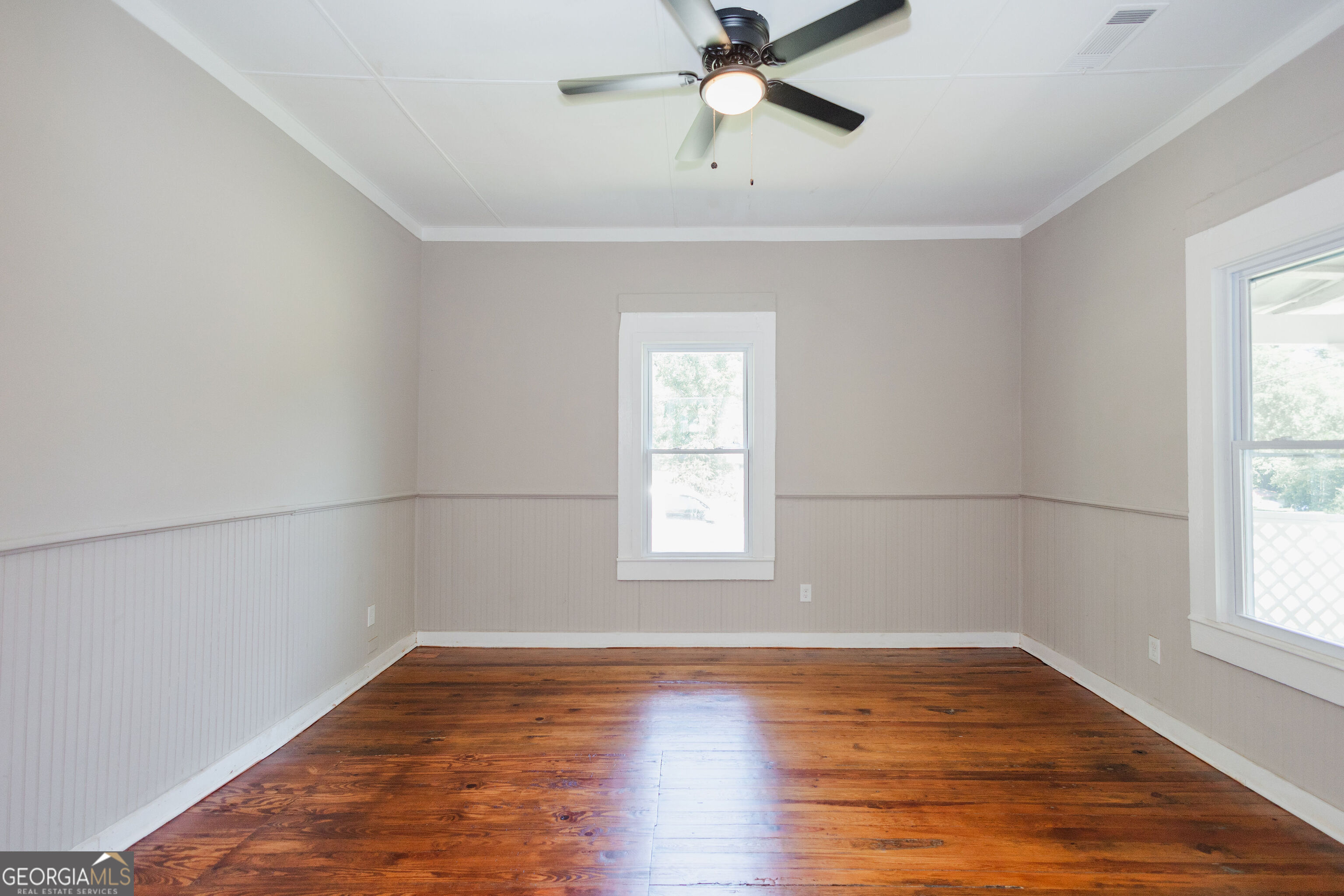732 Williams Street Property Photo 6