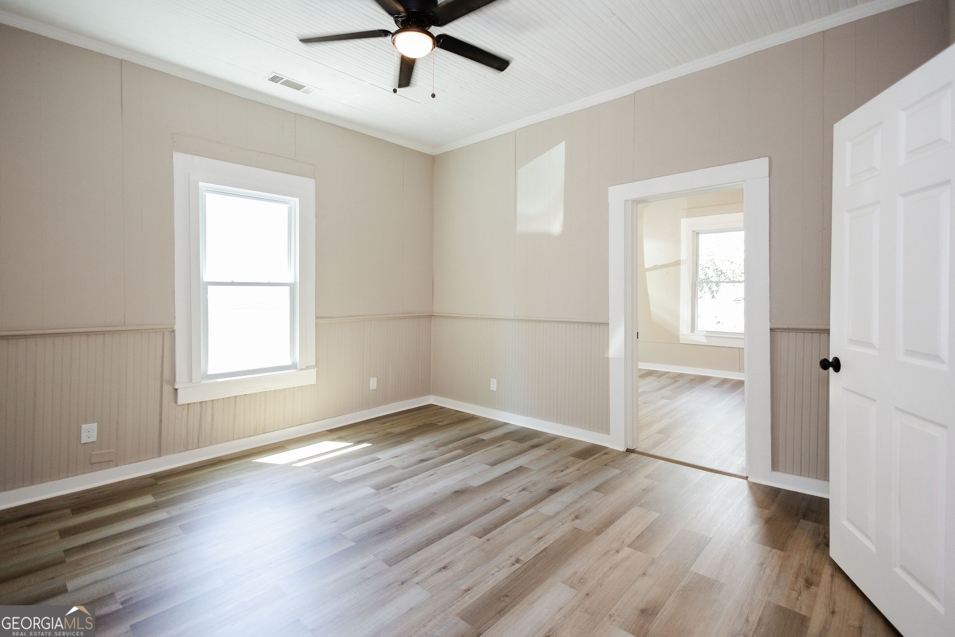 732 Williams Street Property Photo 11