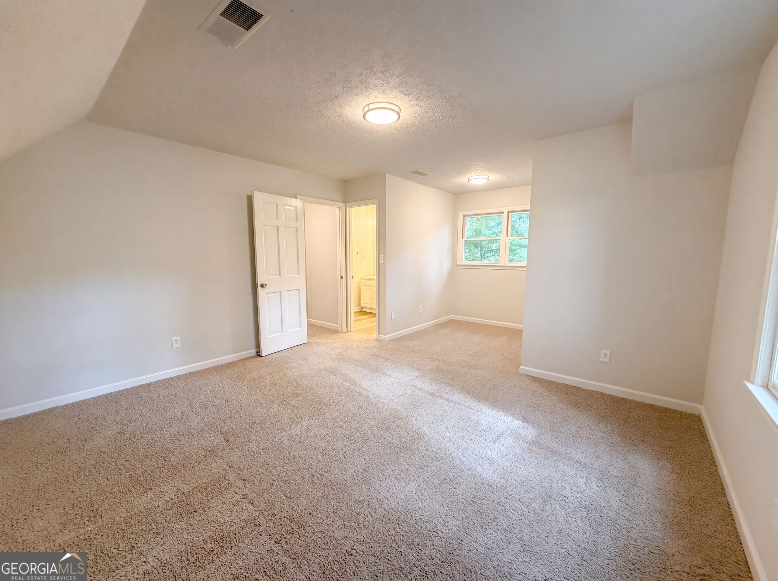 3005 Country Walk Drive Property Photo 15
