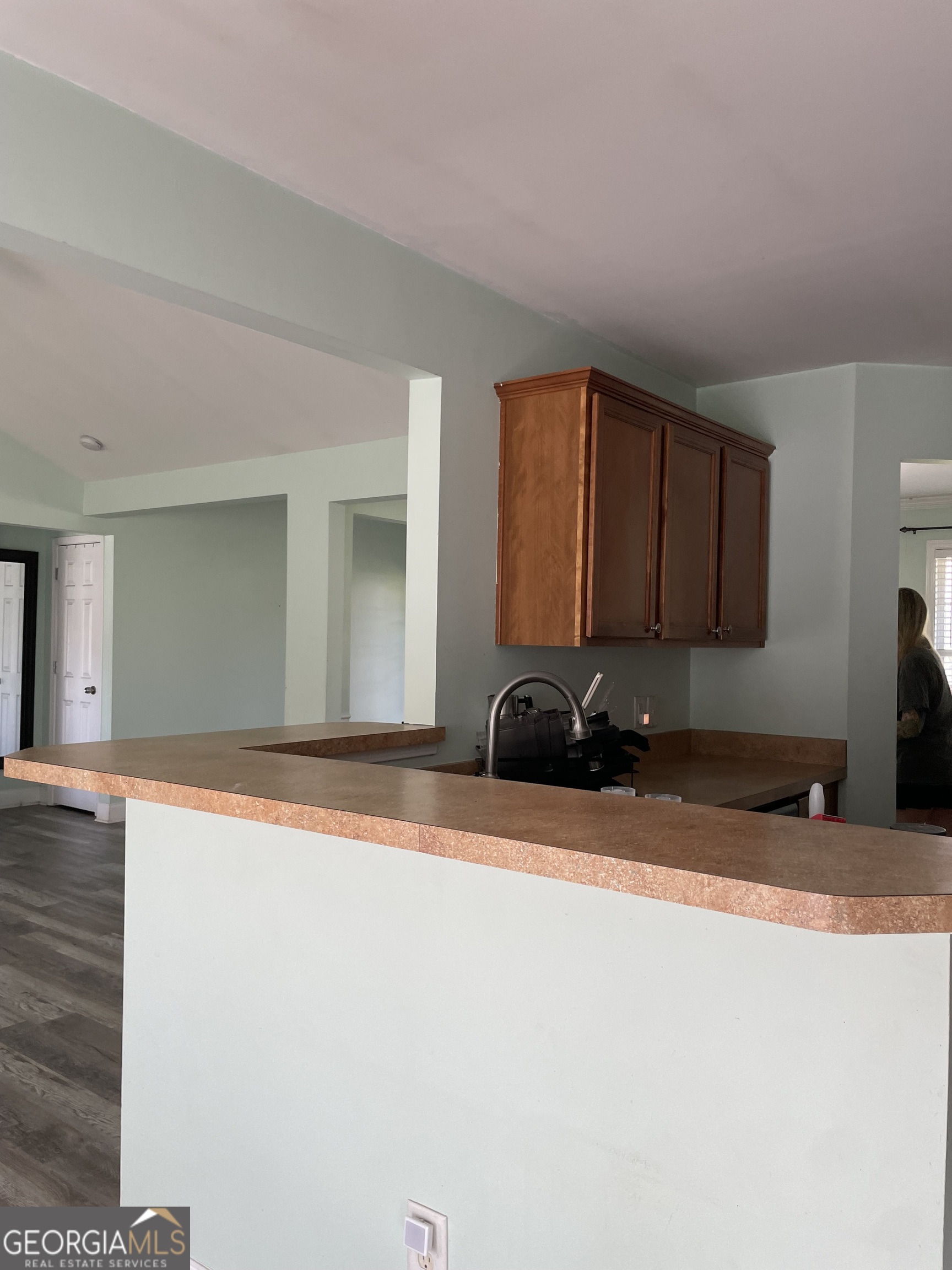 109 Presidential Lane Property Photo 23