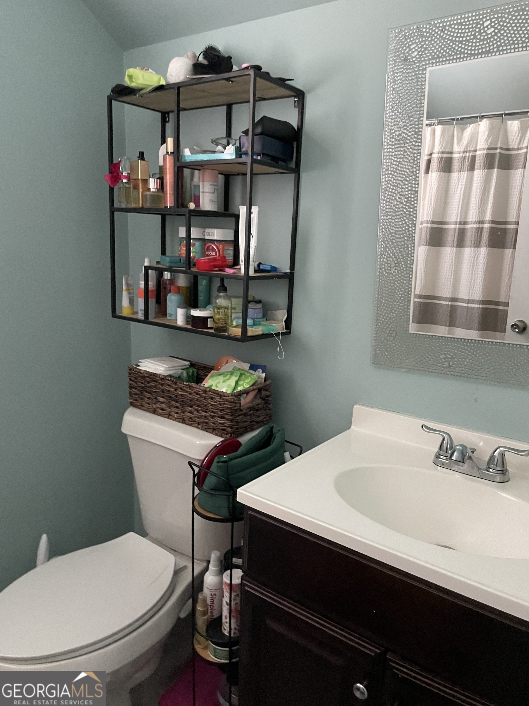 109 Presidential Lane Property Photo 51