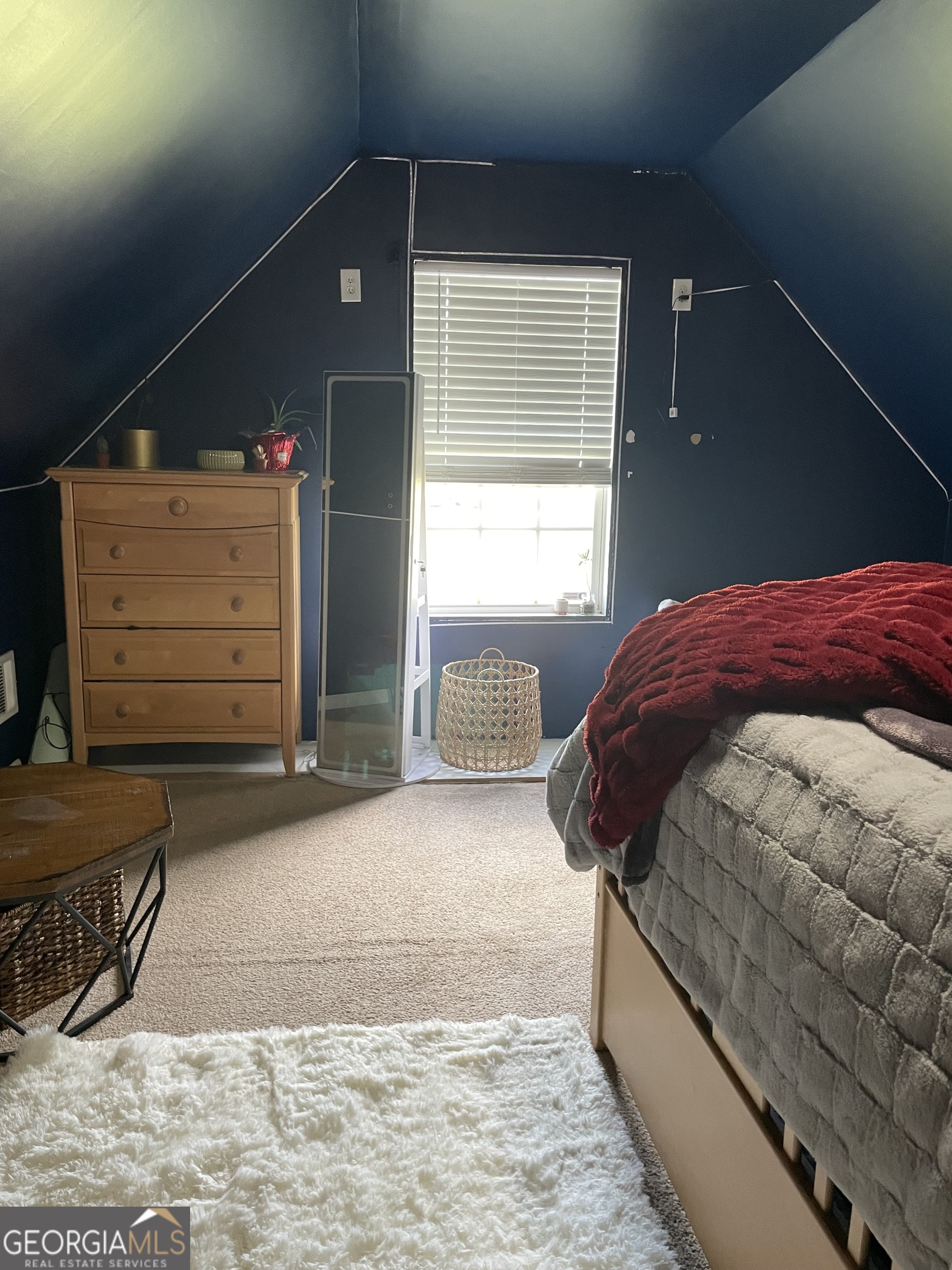109 Presidential Lane Property Photo 62