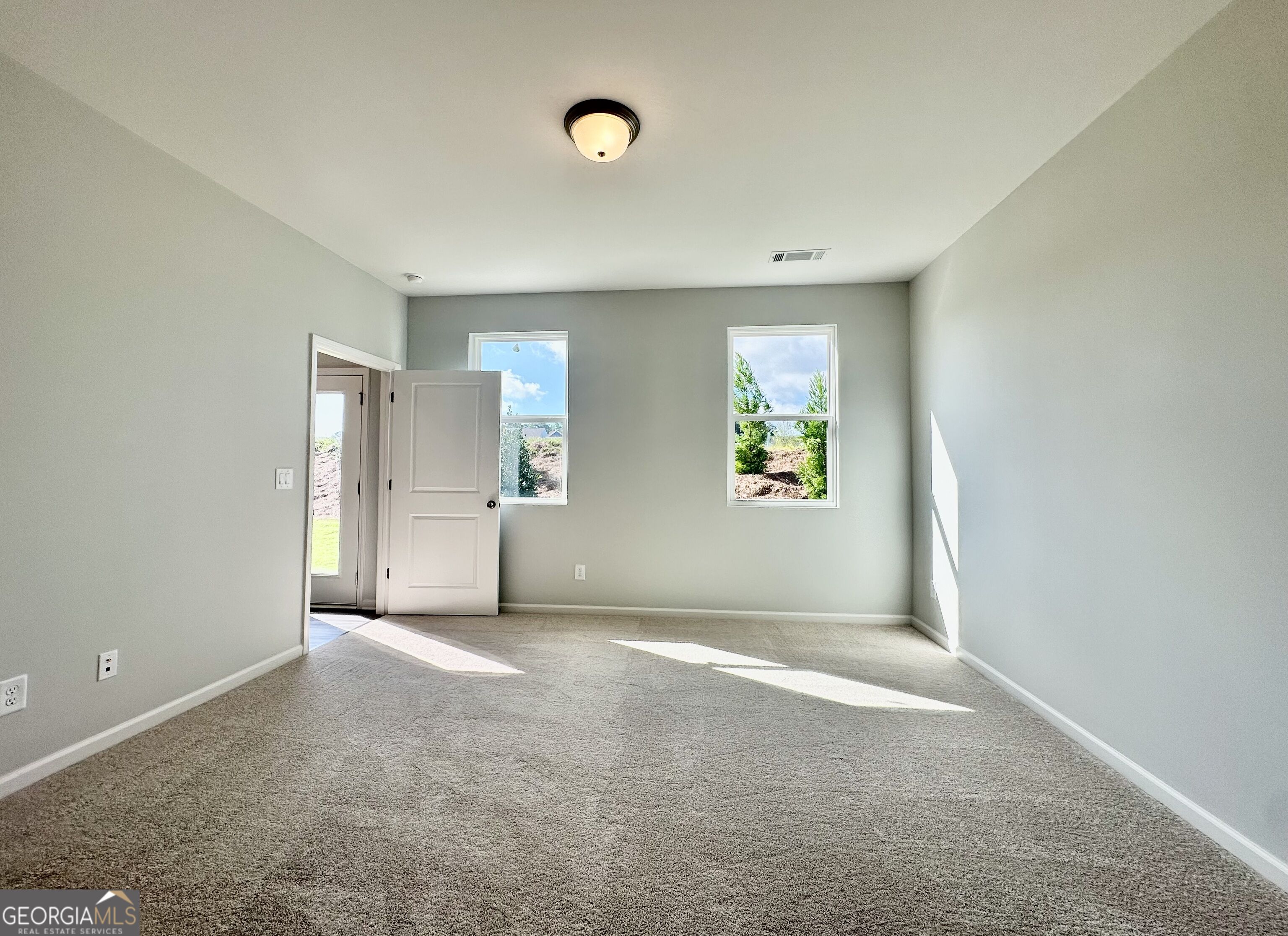 4446 Buttonwood Lane Property Photo 10