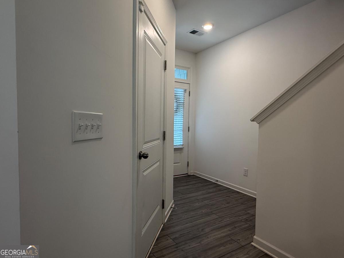 3046 Stockholm Way Property Photo 27