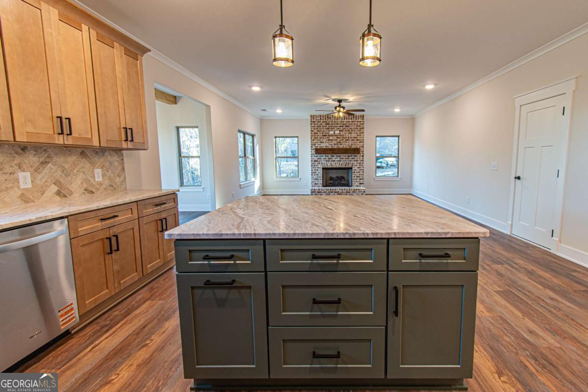 386 Mulberry Circle Property Photo 10