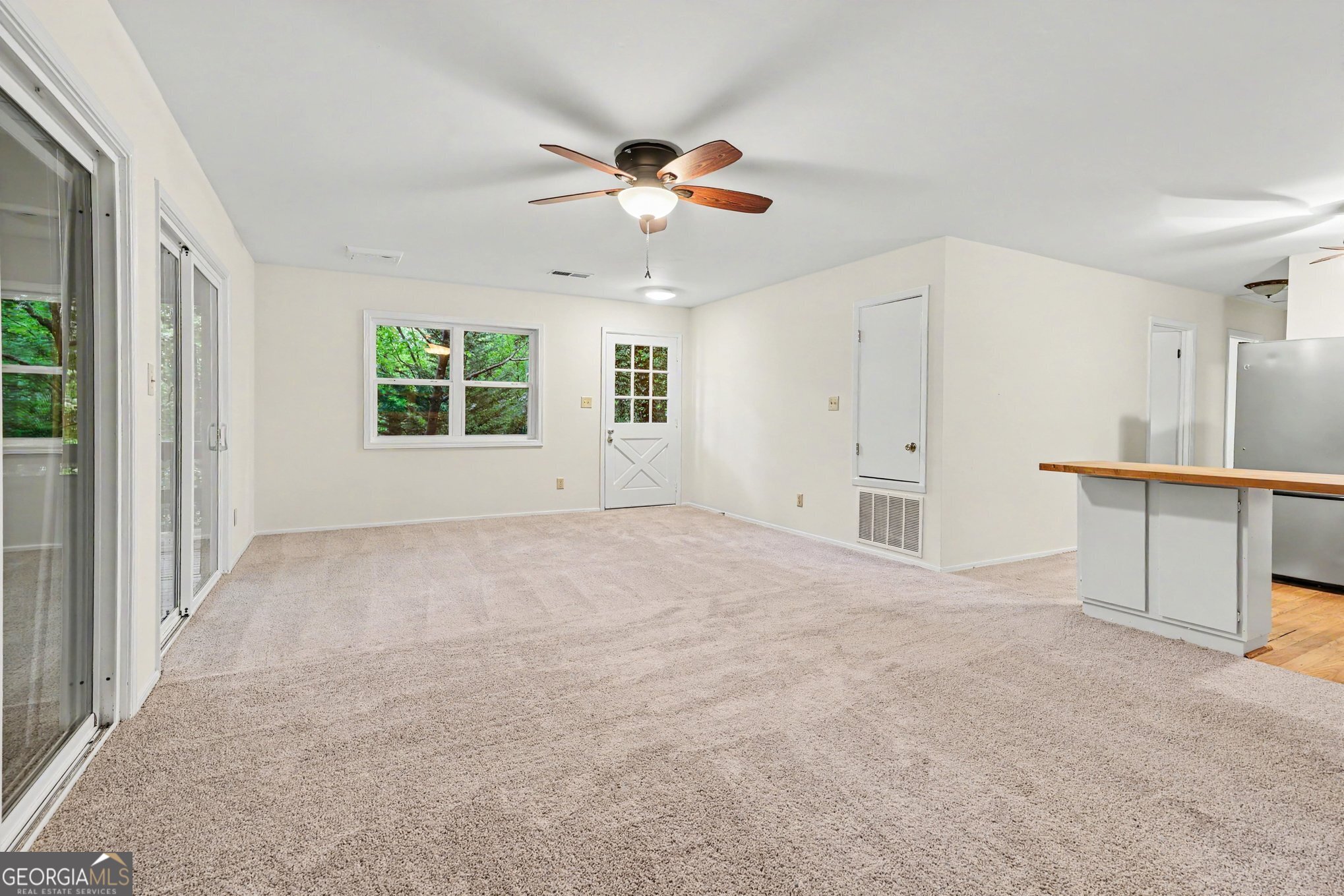 784 Beaver Lake Drive # 5146 Property Photo 3