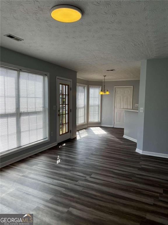 500 Kings Place Property Photo 12