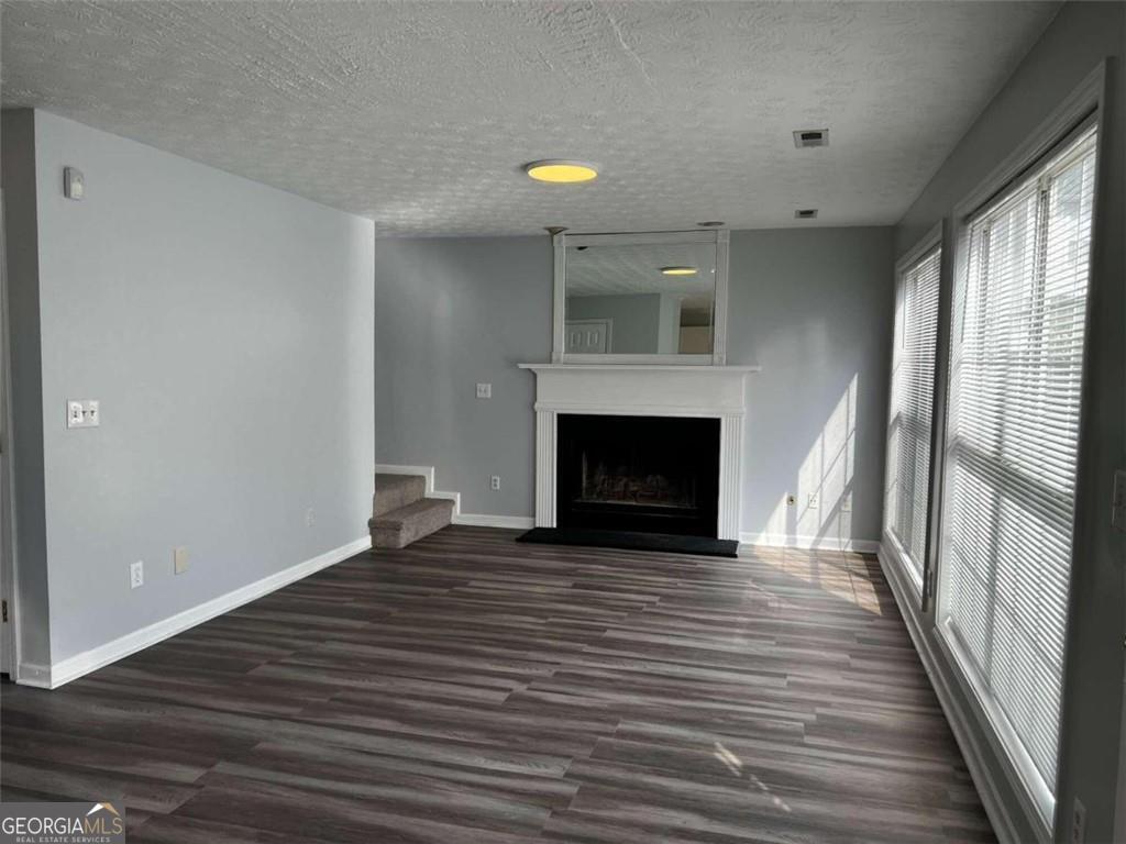 500 Kings Place Property Photo 14