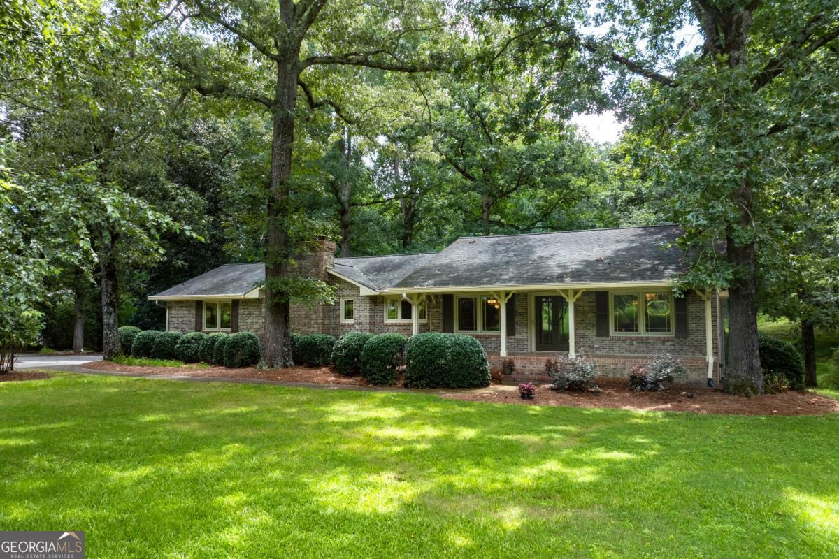 1131 Ednaville Road Property Photo 4