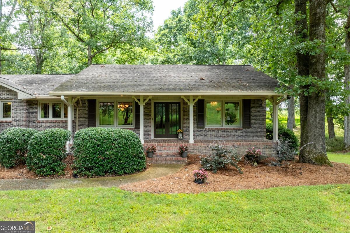1131 Ednaville Road Property Photo 5