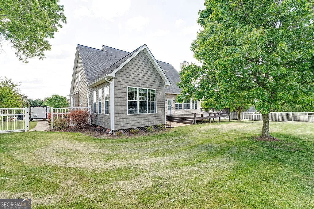 504 Ridge Pointe Lane Property Photo 46