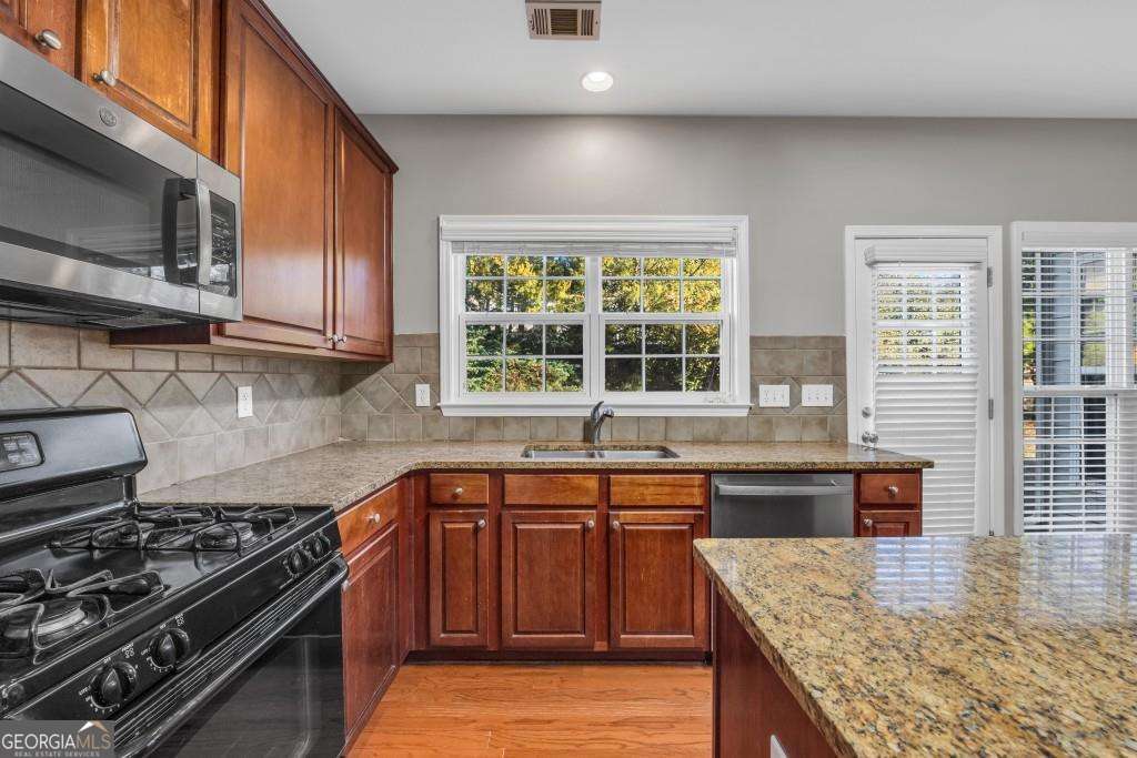 701 Courageous Court Property Photo 14