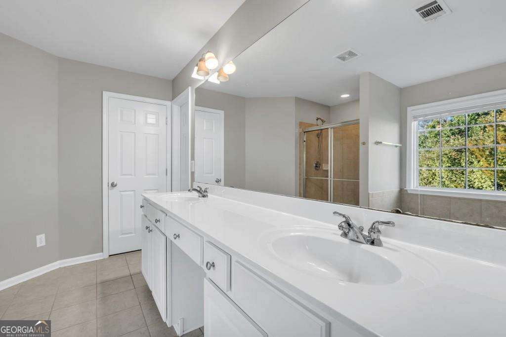 701 Courageous Court Property Photo 29