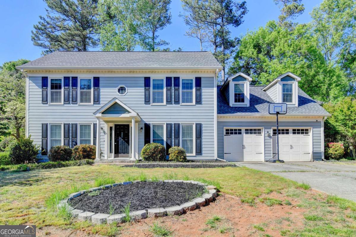 709 Flowers Crossing Property Photo 1