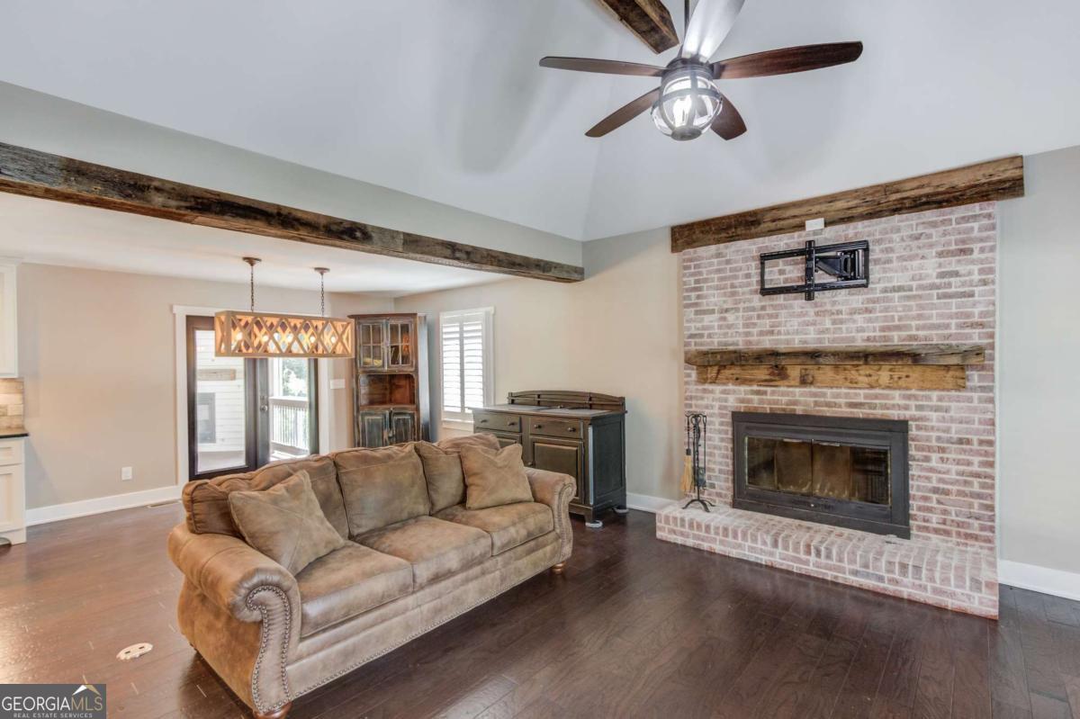 3441 Knollwood Court Property Photo 7