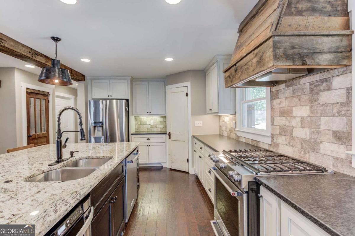 3441 Knollwood Court Property Photo 13
