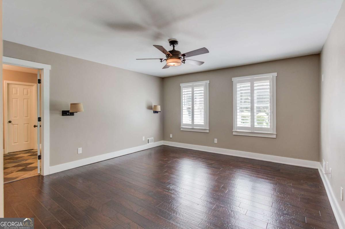 3441 Knollwood Court Property Photo 16