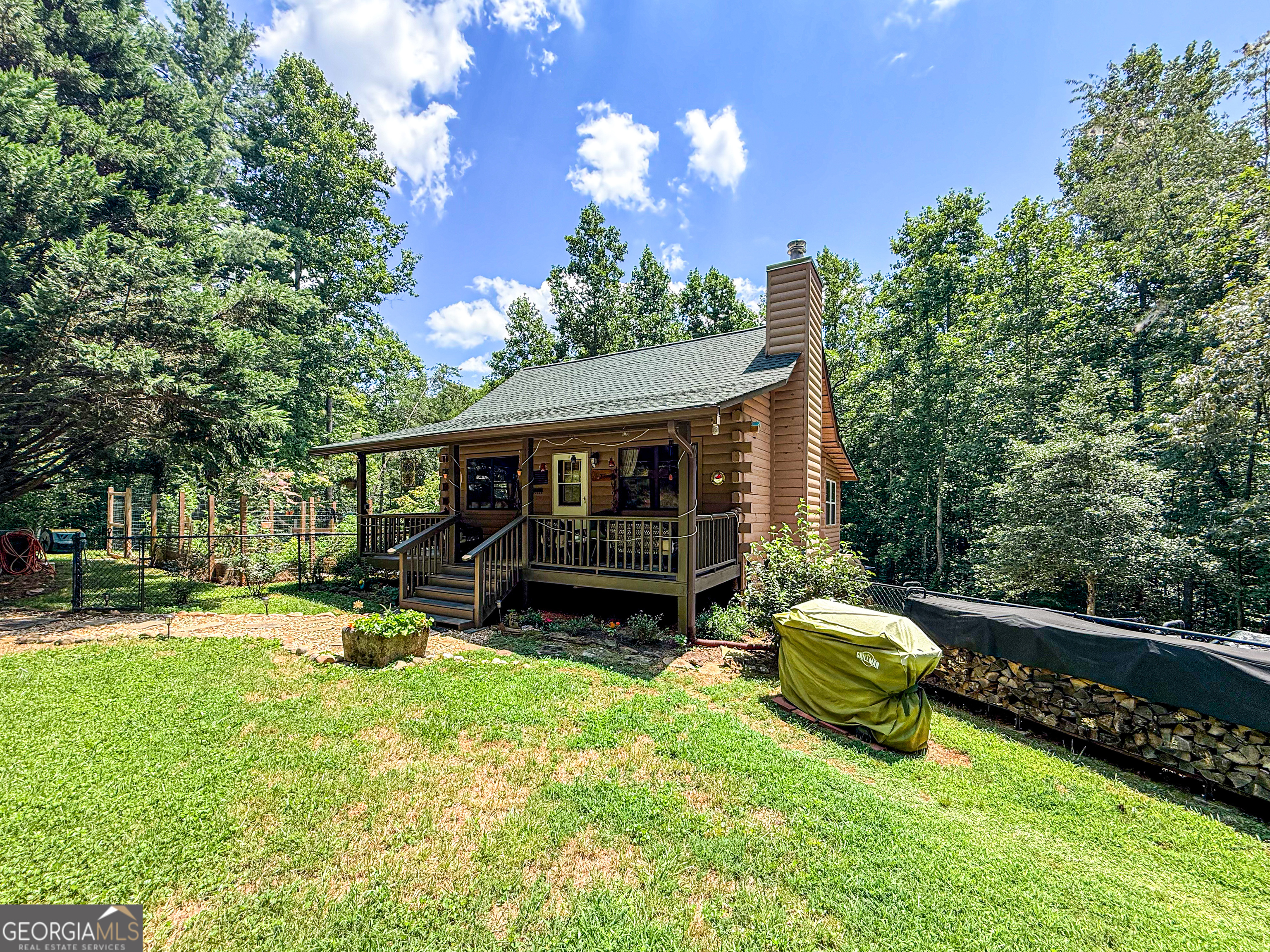 141 Cady Lane Property Photo 2