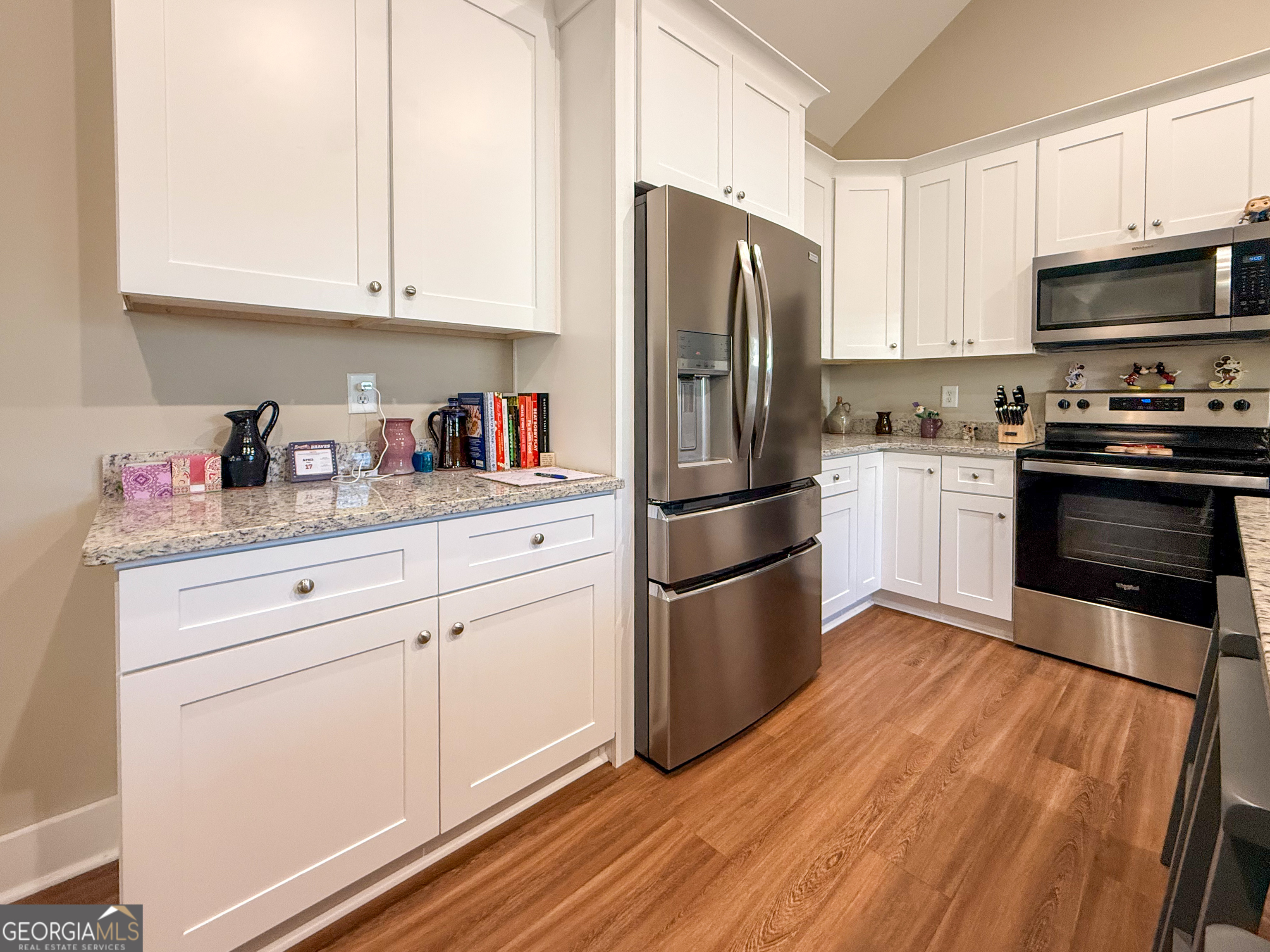 200 Campbell Street Property Photo 10