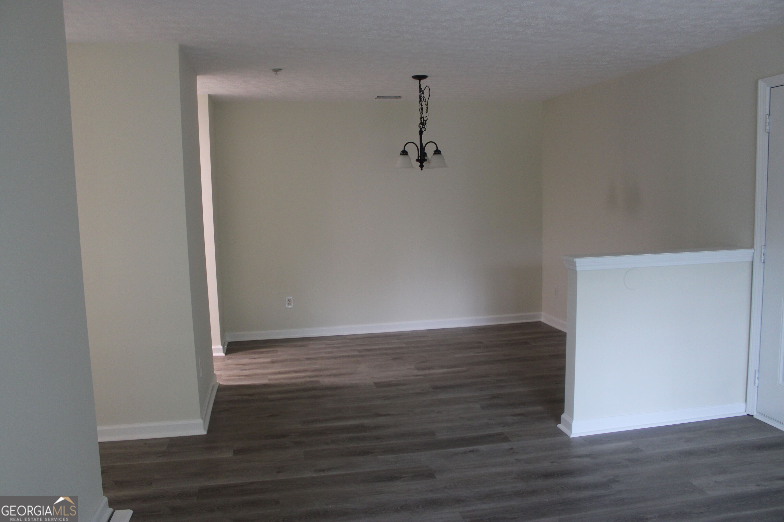 3301 Fairington Club Drive Property Photo 4