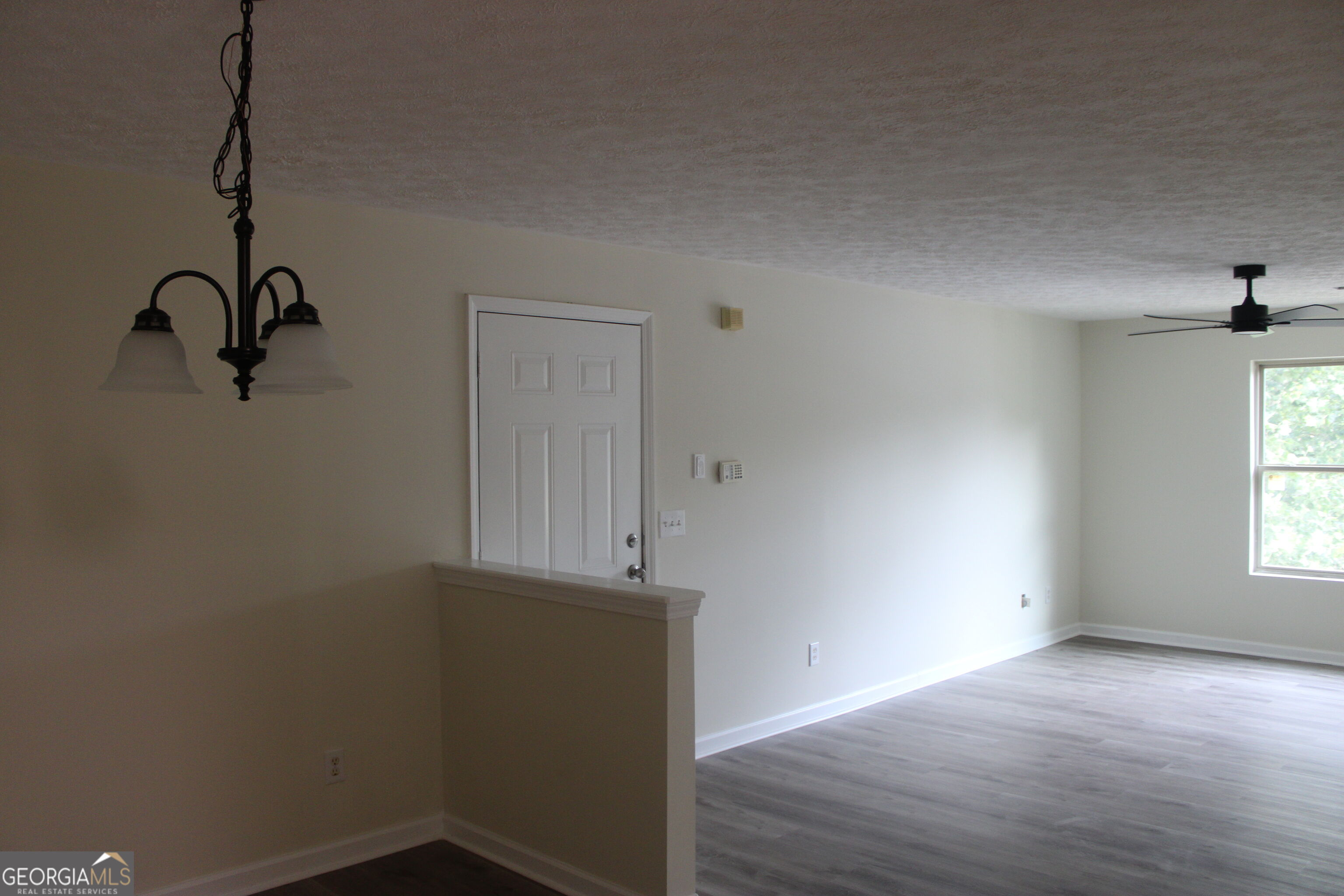 3301 Fairington Club Drive Property Photo 5