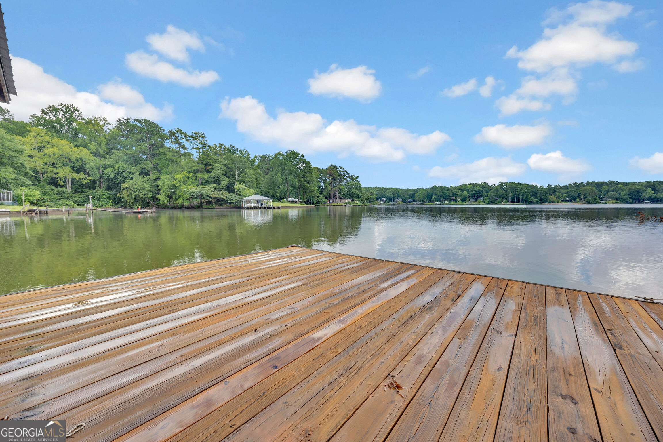 1735 Campbell Road Property Photo 11
